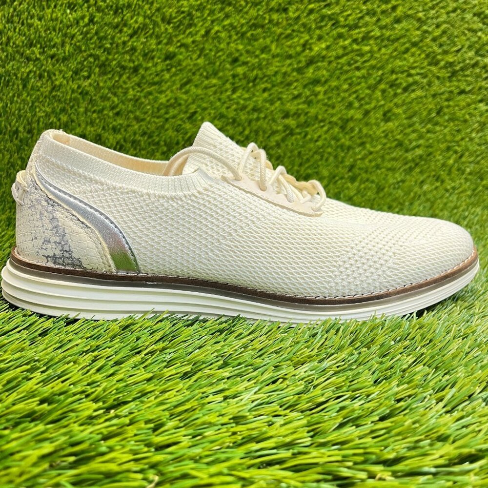 Cole Haan Original Grand Stitchlite Womens Size 9.5 Ivory Classic Oxford Shoes